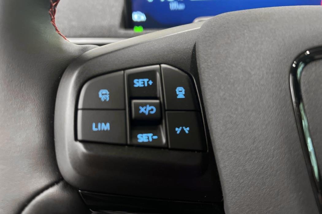 Ford Mustang Mach-E 2025