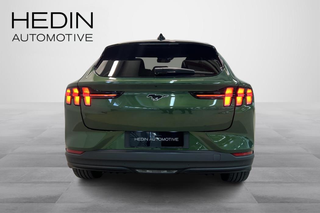 Ford Mustang Mach-E 2025