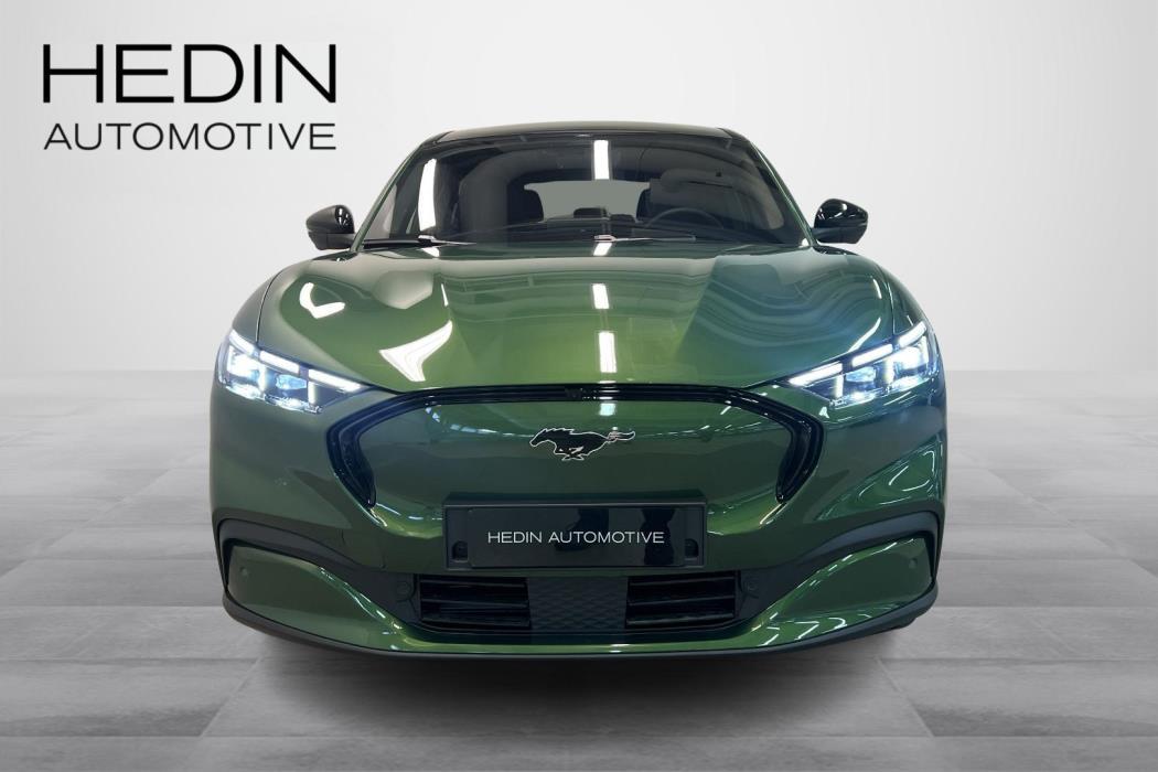 Ford Mustang Mach-E 2025