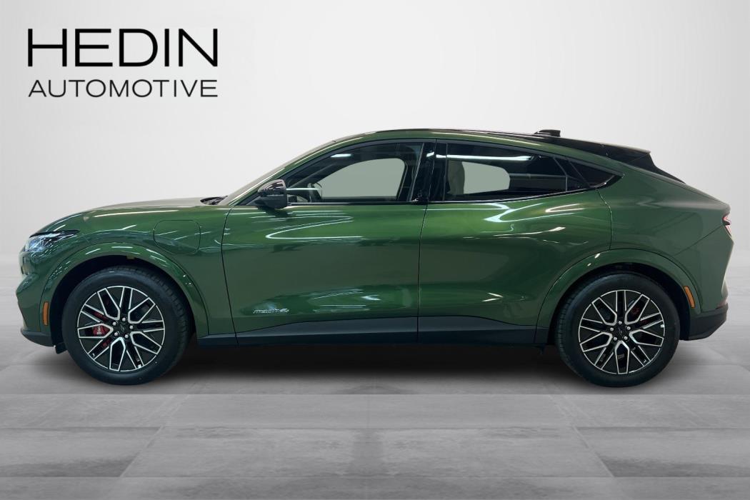 Ford Mustang Mach-E 2025