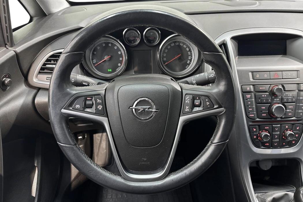 Opel Astra 2014