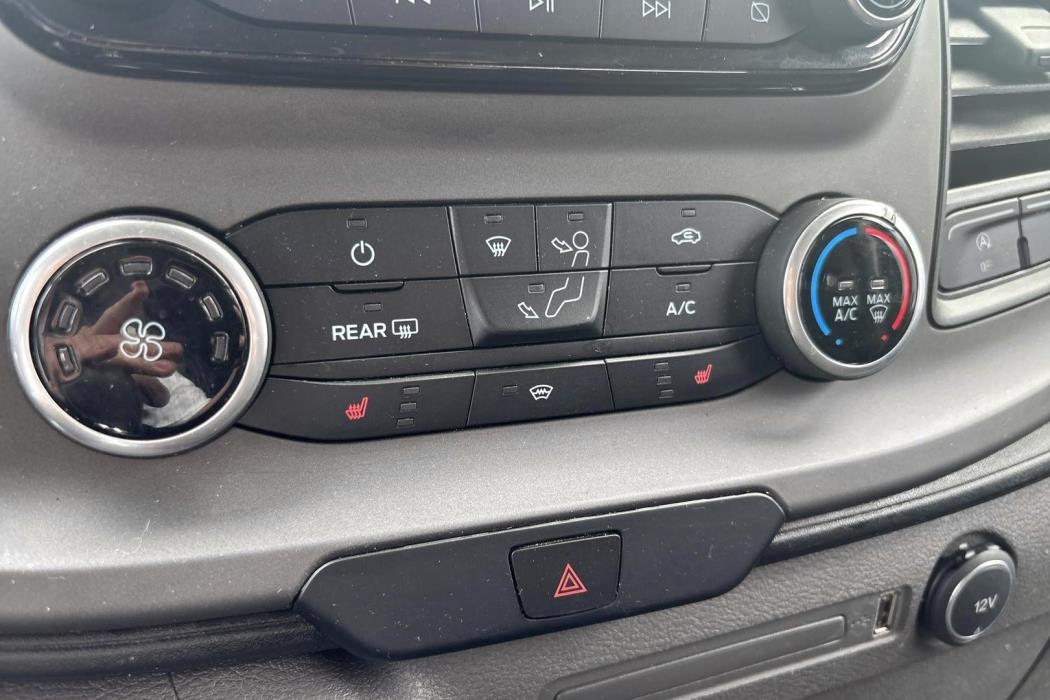 FORD TRANSIT 2021