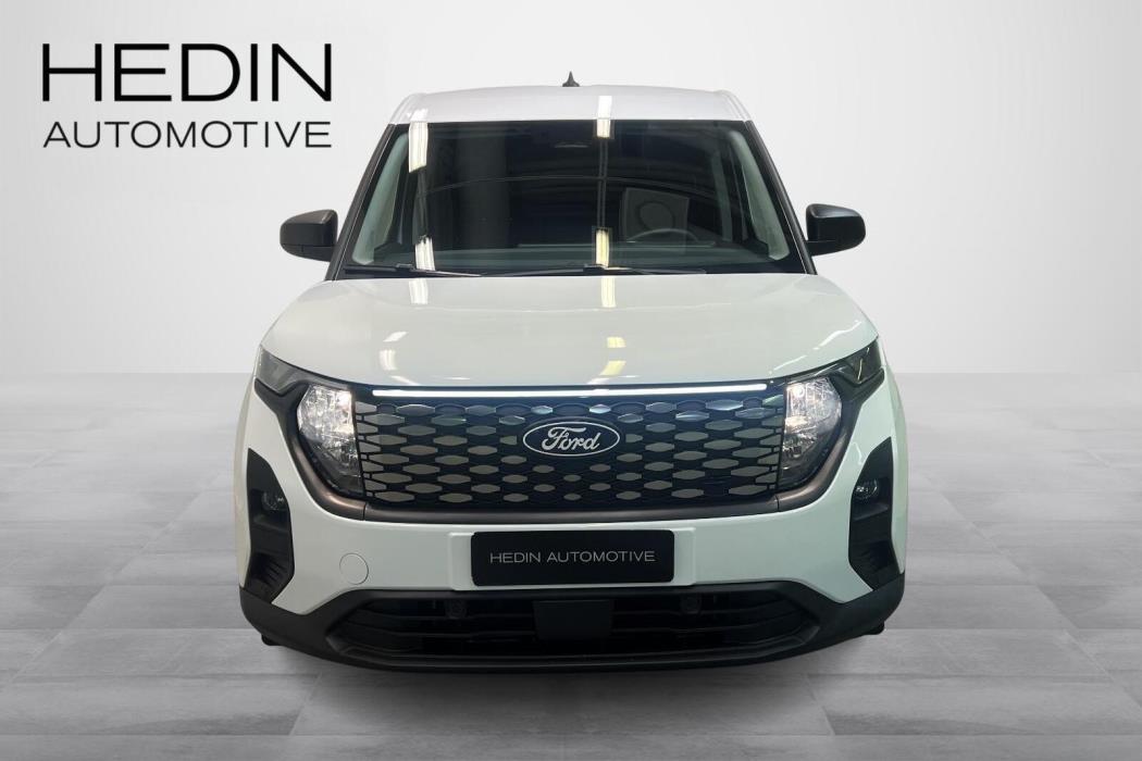 Ford Transit Courier 2025
