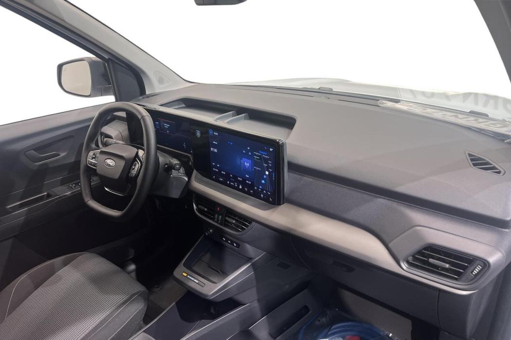 Ford Transit Courier 2025