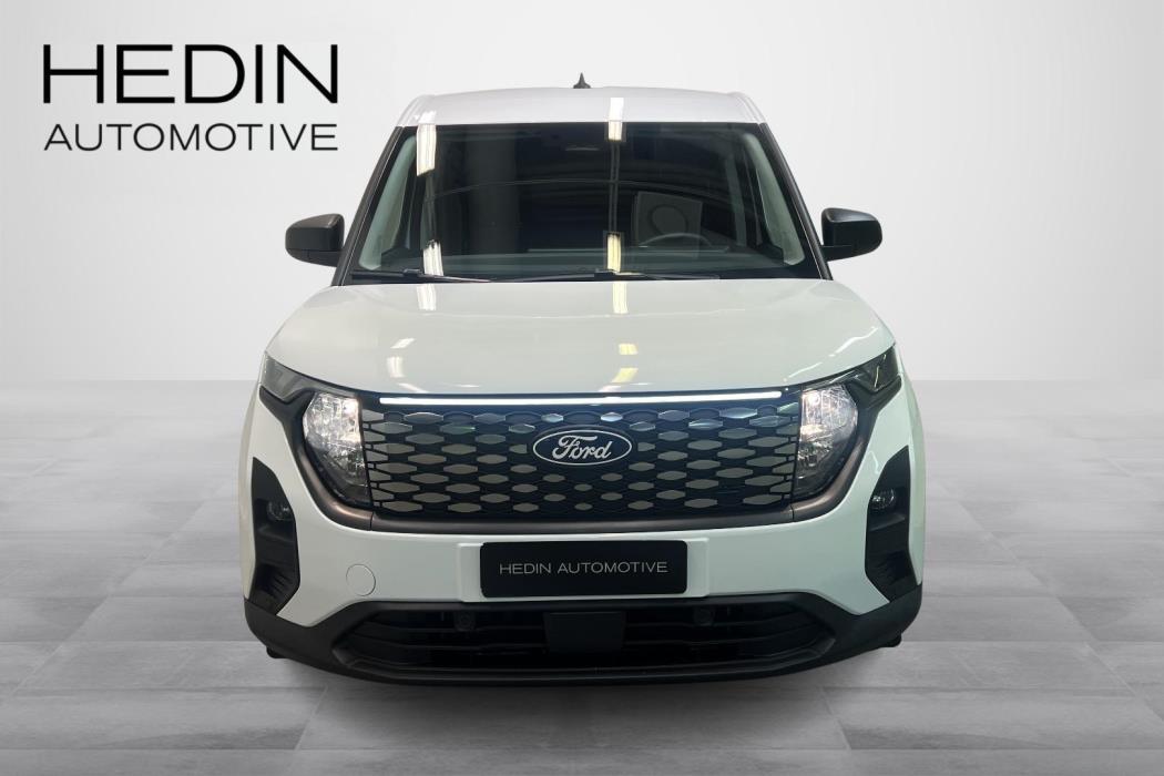 Ford Transit Courier 2026