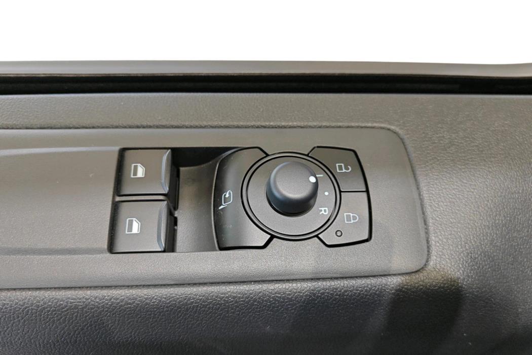 Ford Transit Custom 2025