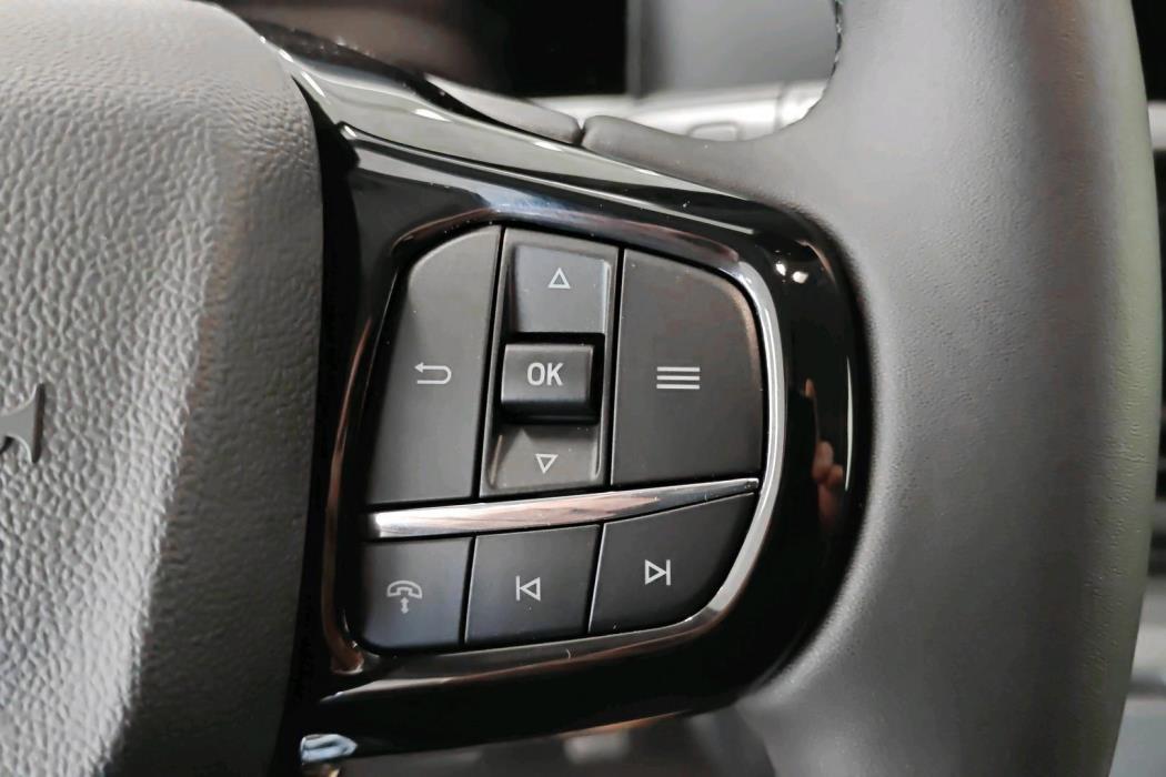 Ford Transit Custom 2025