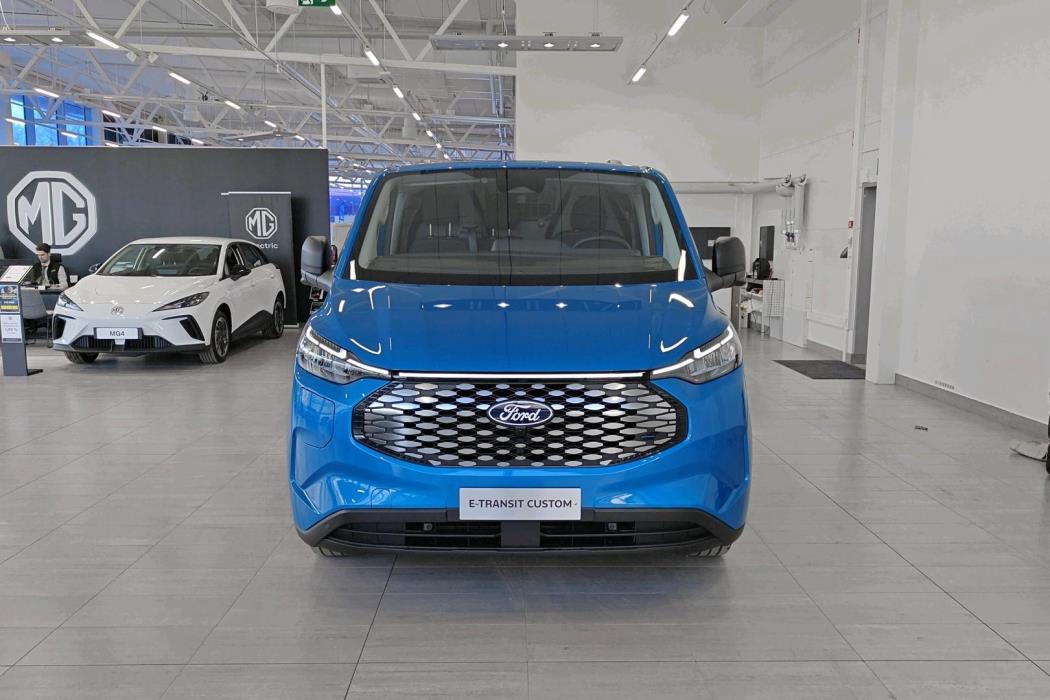 Ford Transit Custom 2025