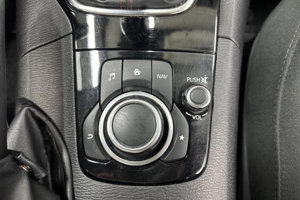 MAZDA Mazda3 2016