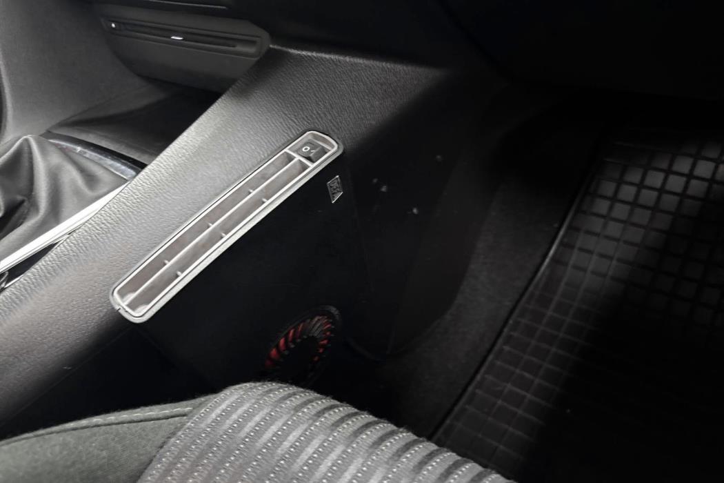 MAZDA Mazda3 2016