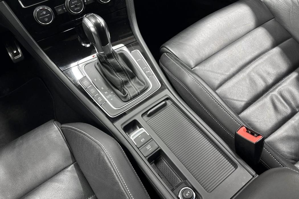 Volkswagen Golf 2016