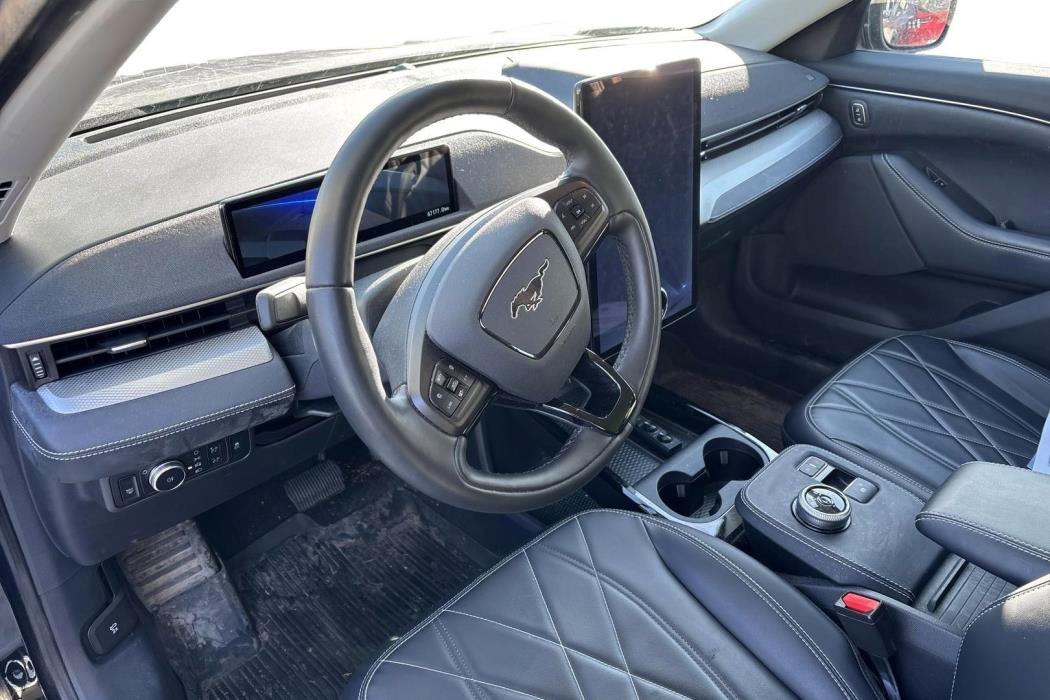 Ford Mustang Mach-E 2022