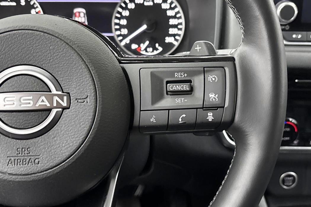 NISSAN Qashqai 2023