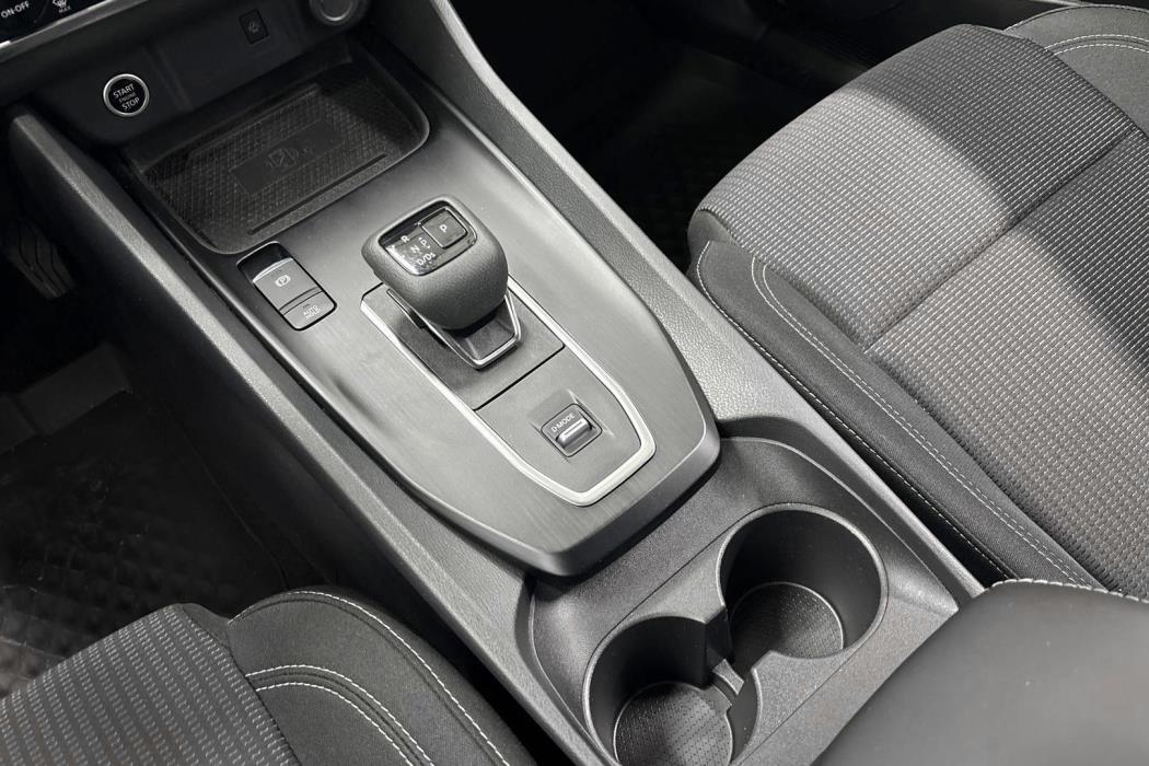 NISSAN Qashqai 2023