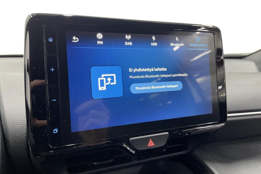 TOYOTA Yaris Cross 2023