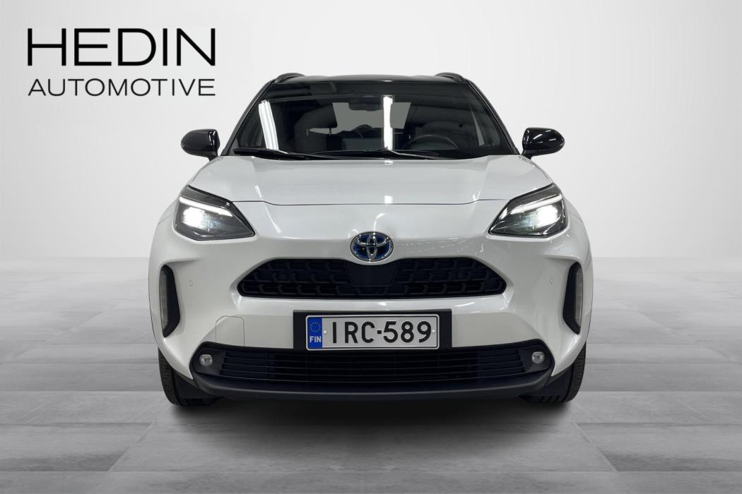 TOYOTA Yaris Cross 2023