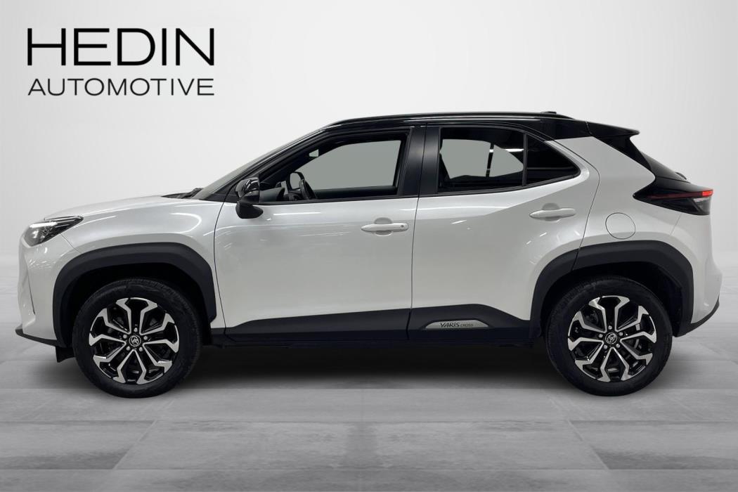 TOYOTA Yaris Cross 2023