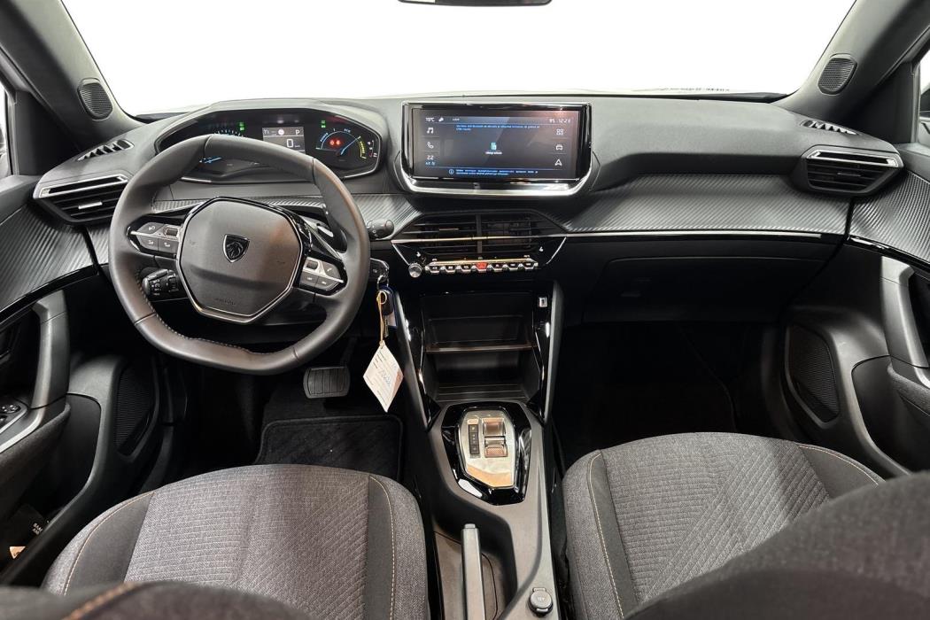 PEUGEOT 2008 2026