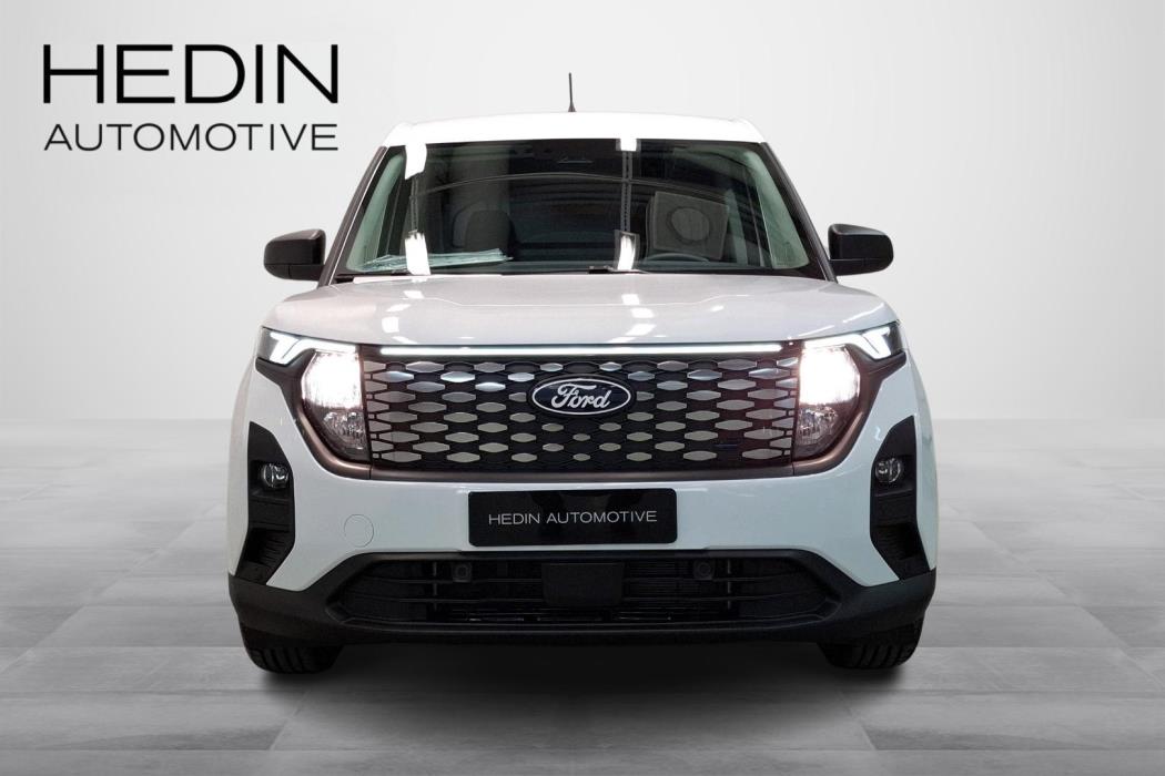 Ford Transit Courier 2025