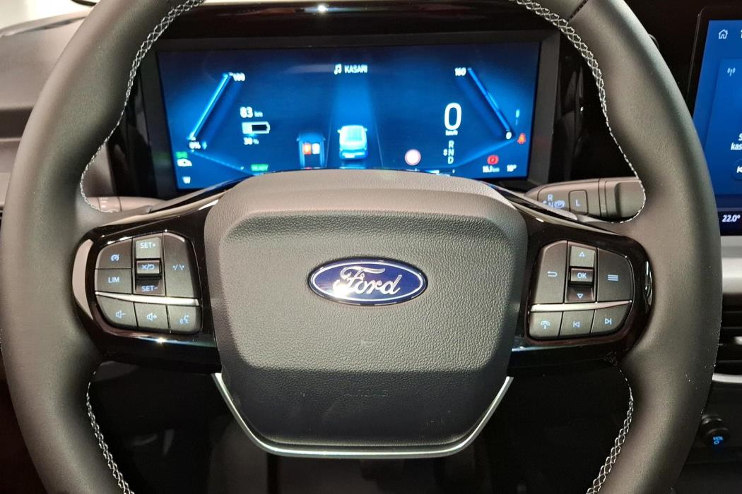 Ford Transit Courier 2025