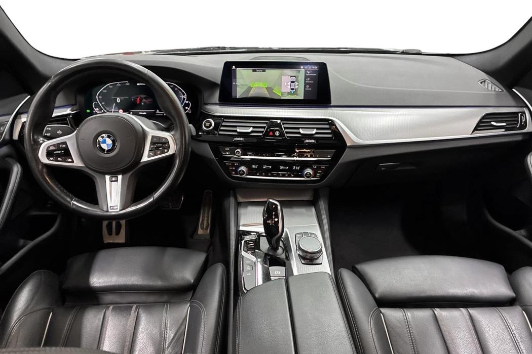 BMW 530 2019