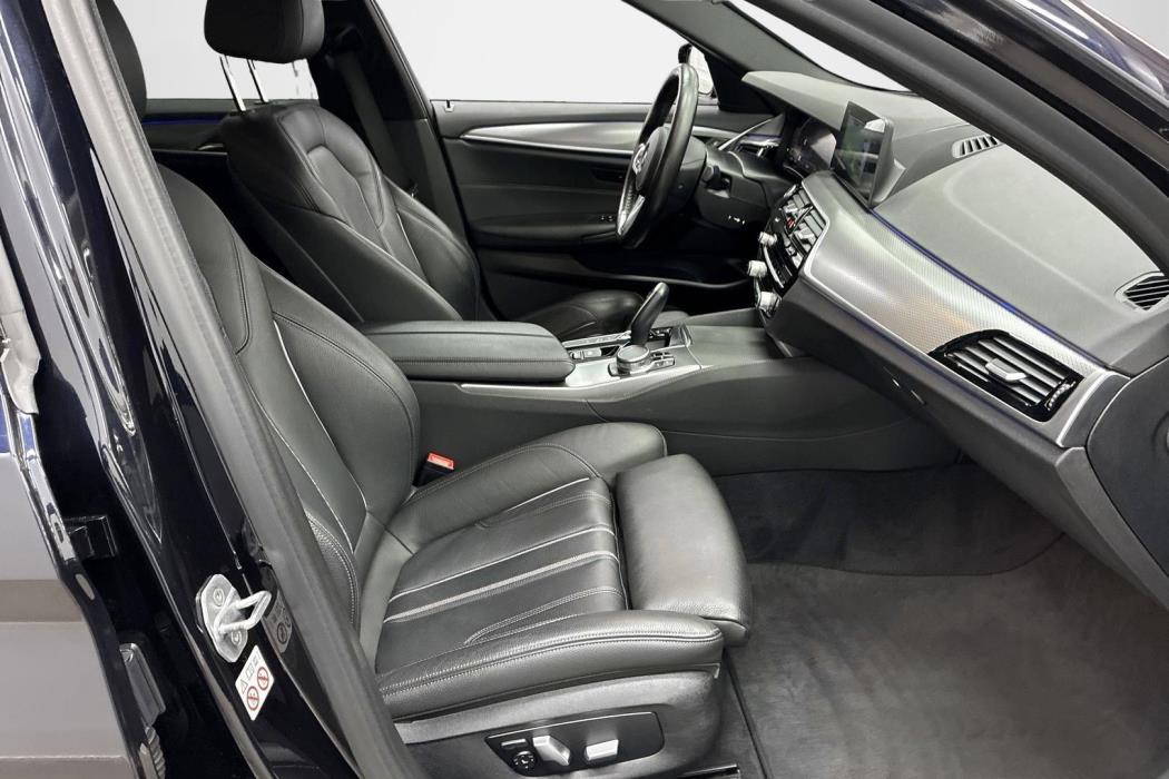 BMW 530 2019