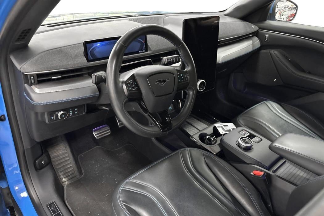 Ford Mustang Mach-E 2021