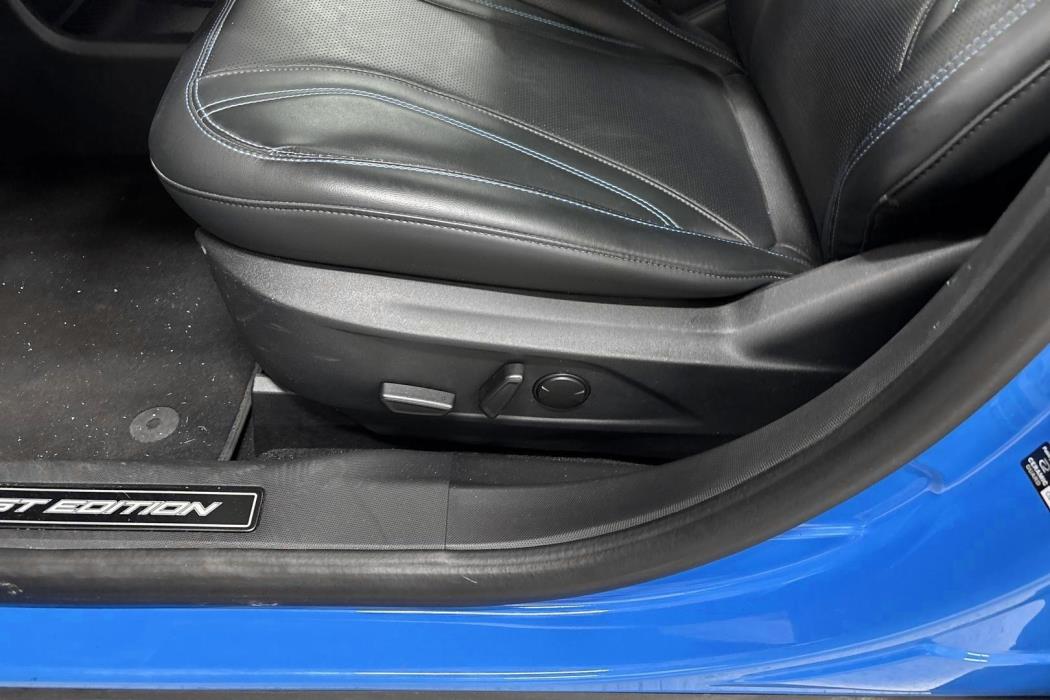 Ford Mustang Mach-E 2021