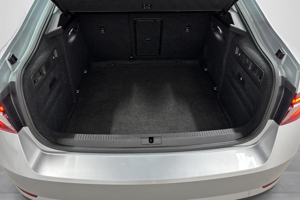 Skoda Superb 2023
