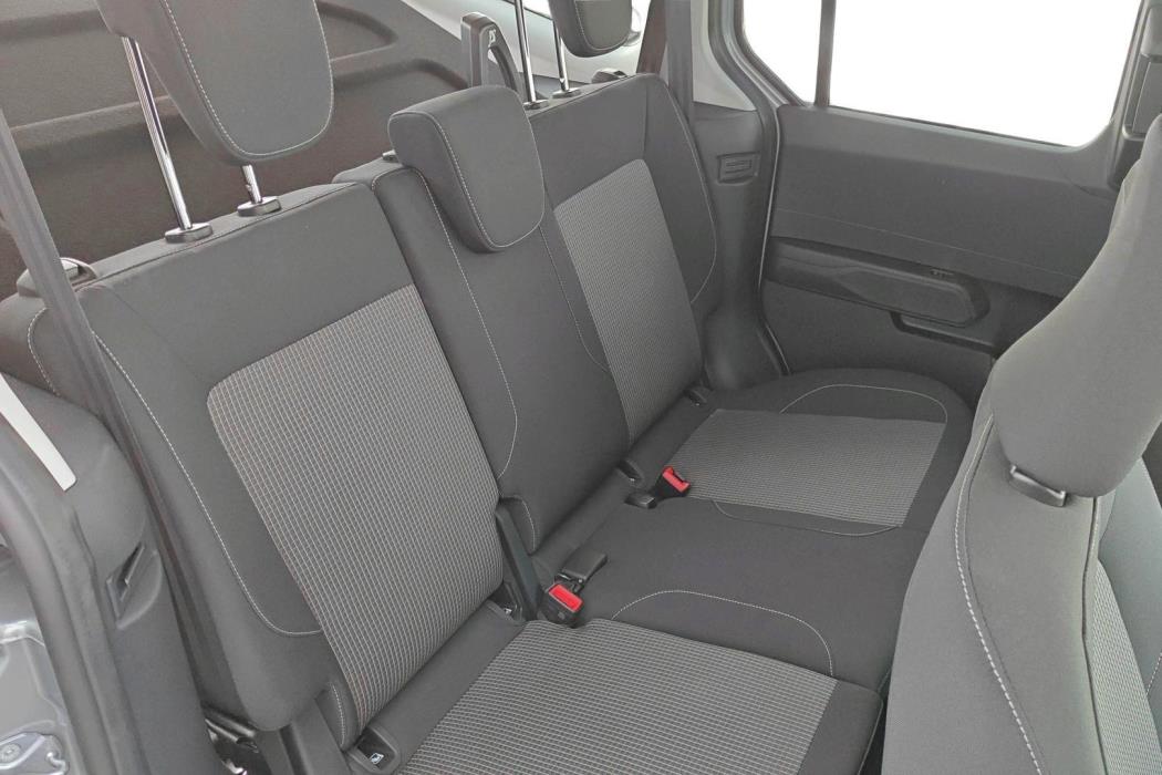 Ford Tourneo Courier 2025