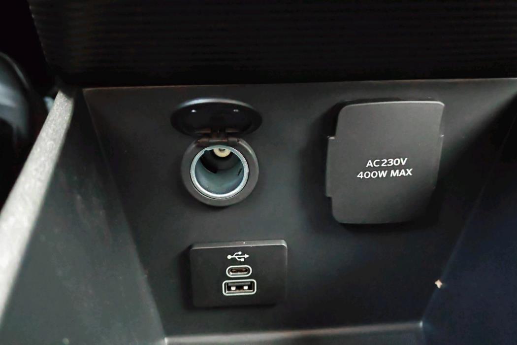 Ford Tourneo Courier 2025