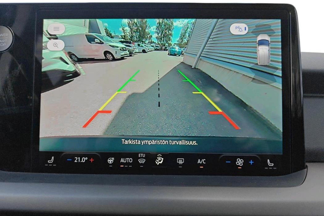 Ford Tourneo Courier 2025