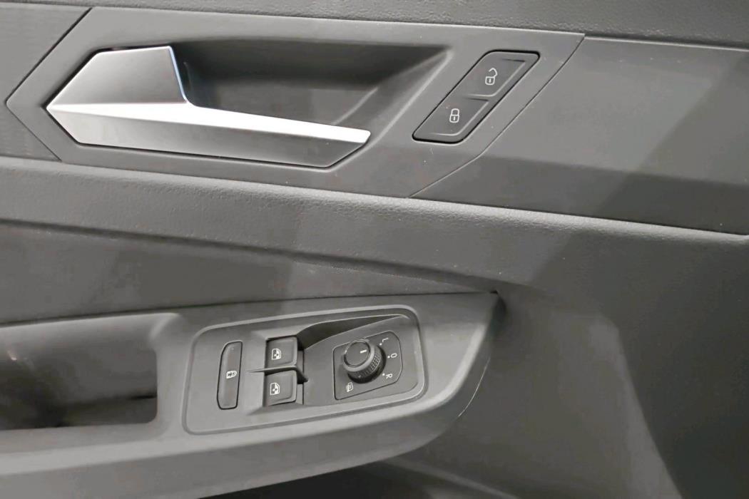 Ford Grand Tourneo Connect 2025