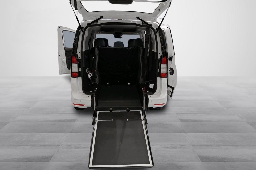 Ford Grand Tourneo Connect 2025