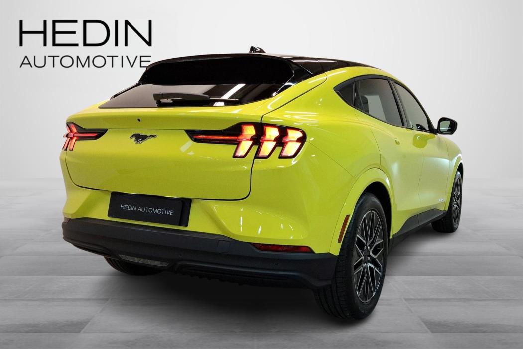 Ford Mustang Mach-E 2025