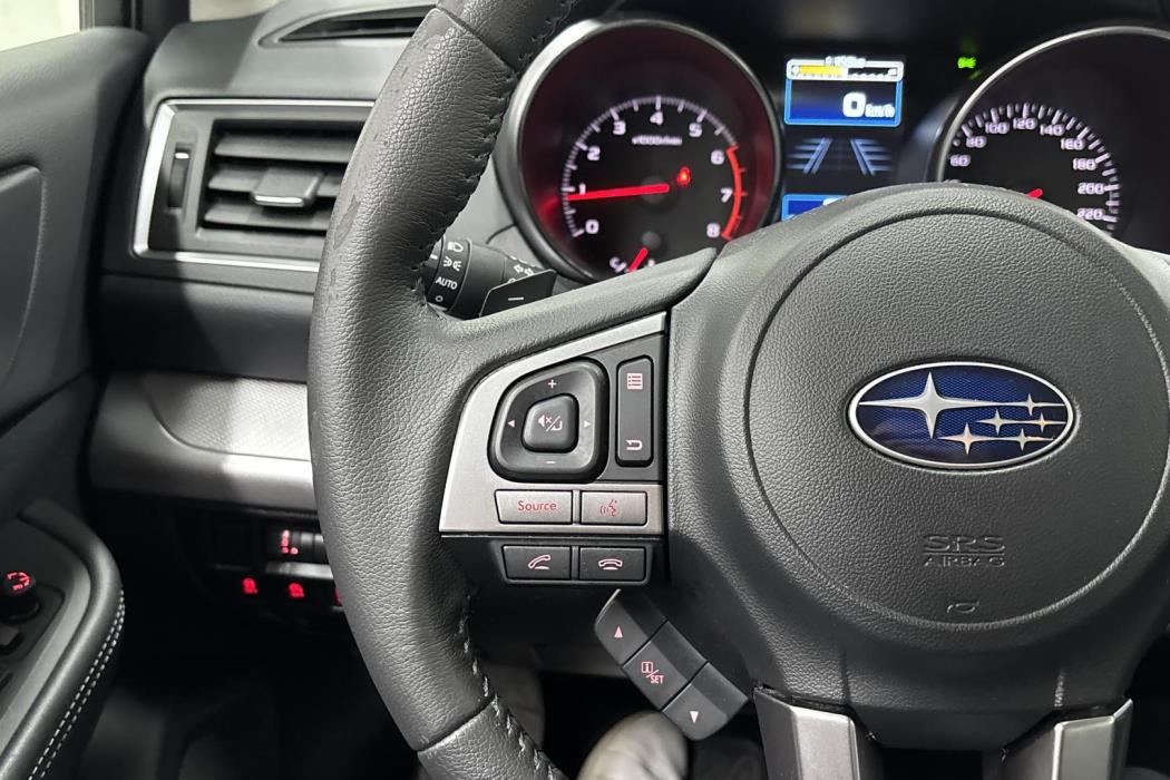 SUBARU OUTBACK 2016