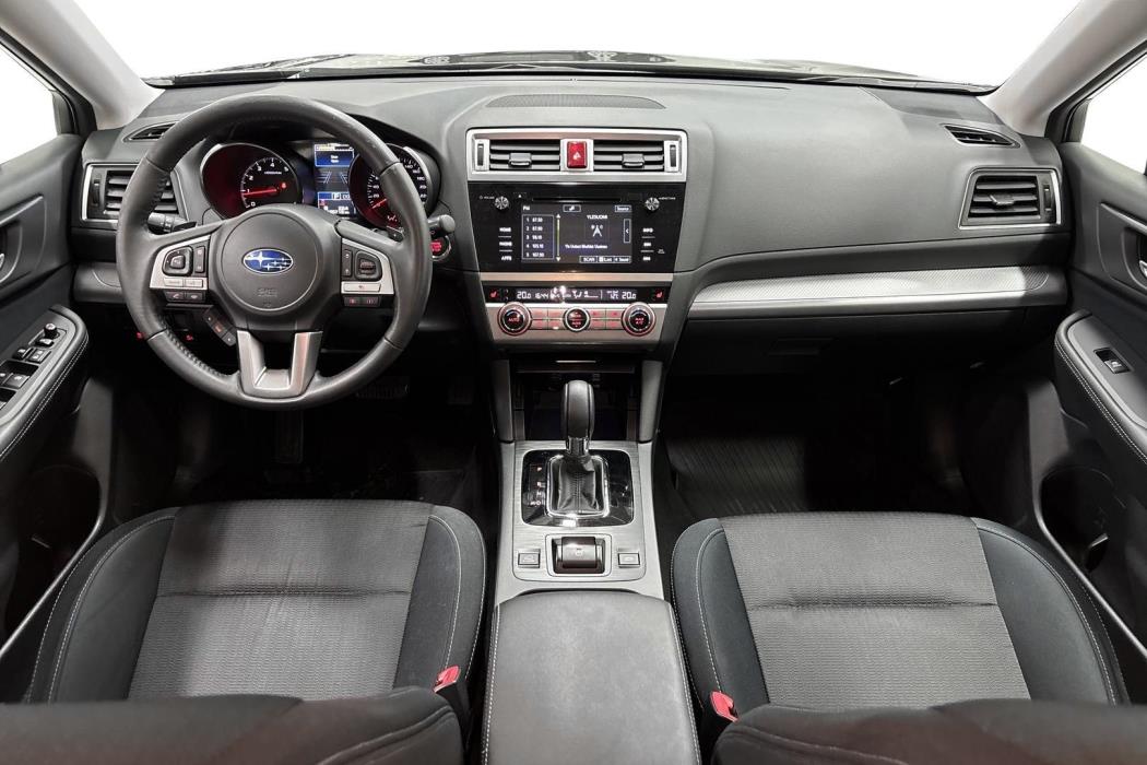 SUBARU OUTBACK 2016