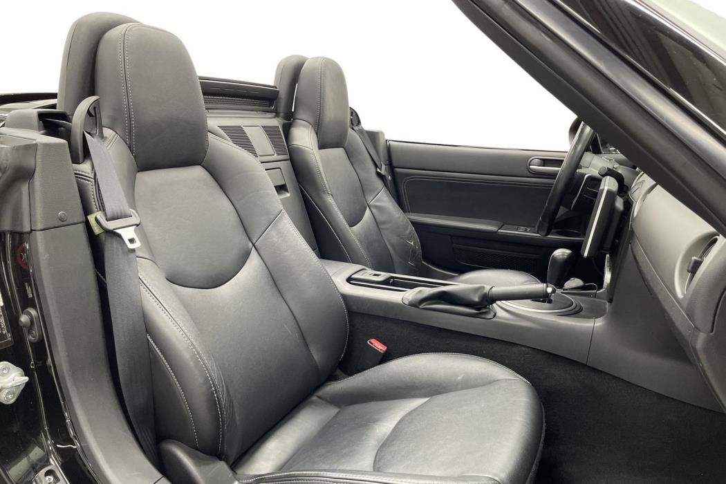 MAZDA MX-5 2010