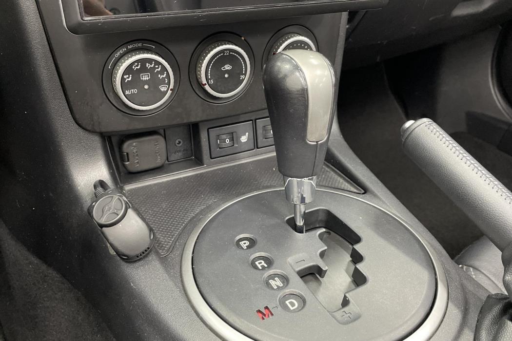 MAZDA MX-5 2010