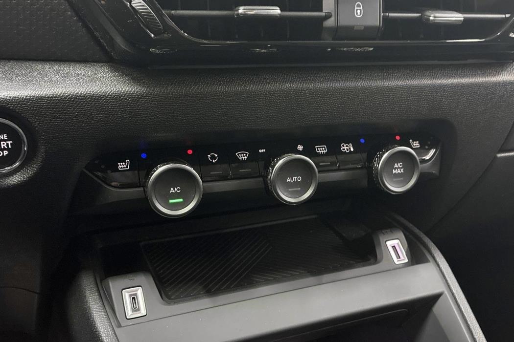 Citroen C4 X 2023