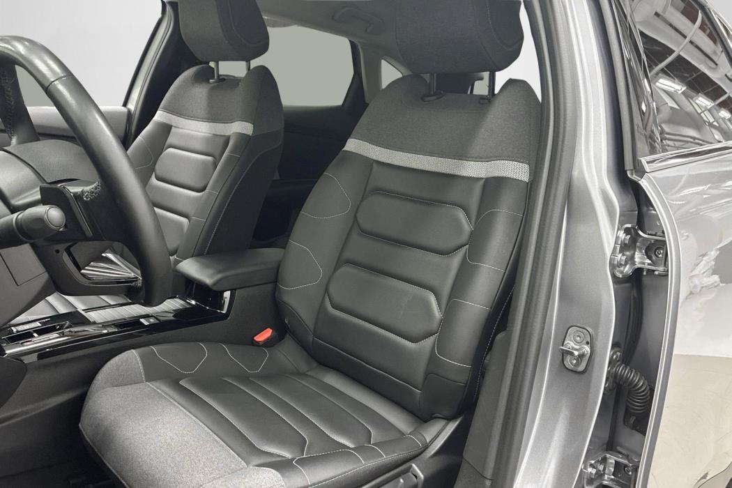 Citroen C4 X 2023