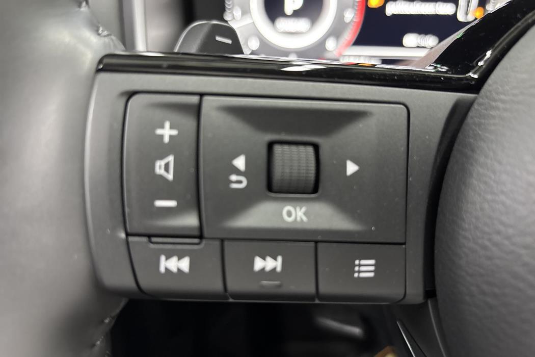 NISSAN Qashqai 2024