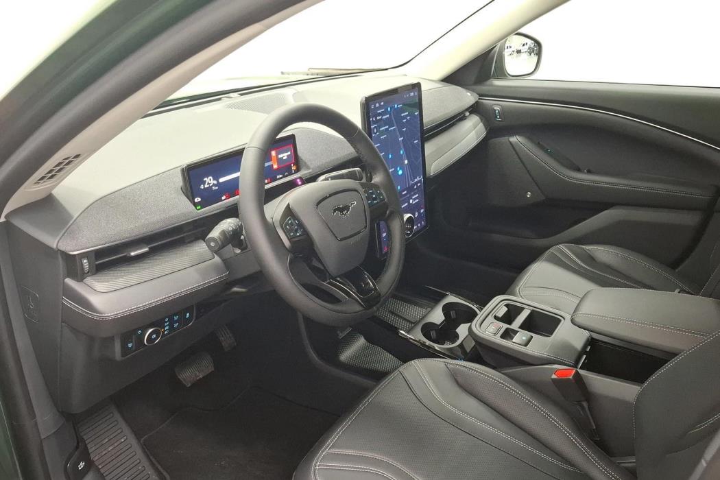 Ford Mustang Mach-E 2026