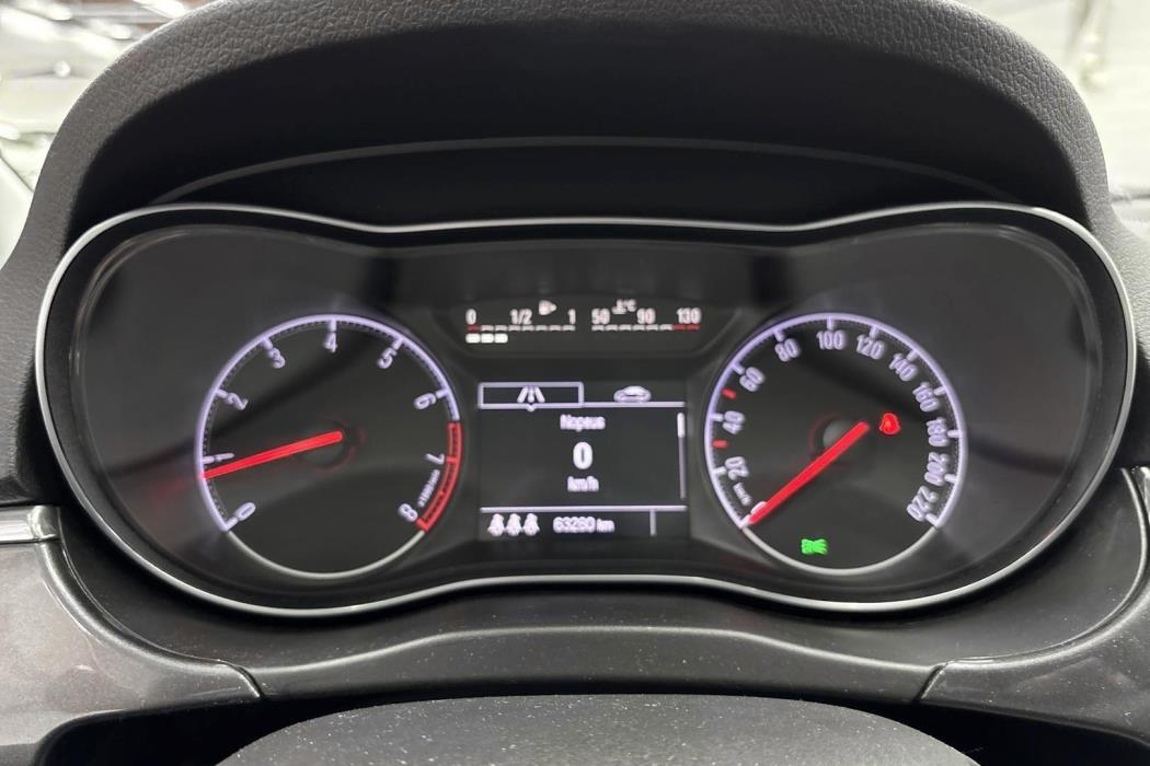 OPEL CORSA 2015