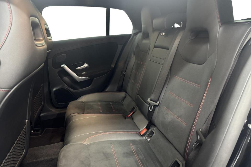 Mercedes-Benz CLA 2021