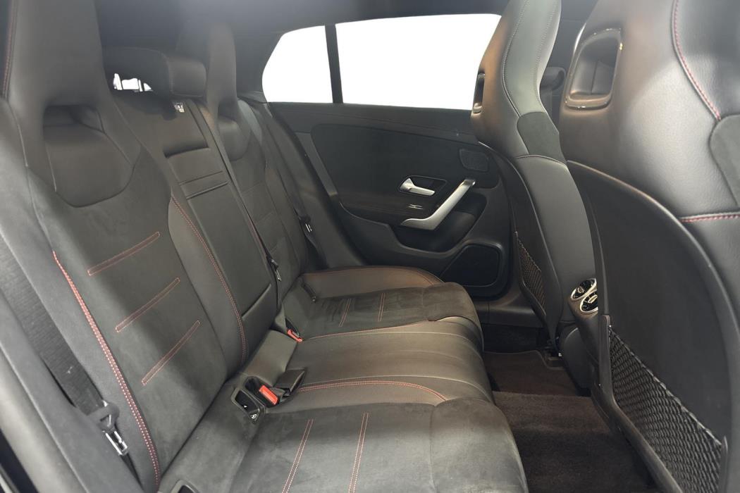 Mercedes-Benz CLA 2021