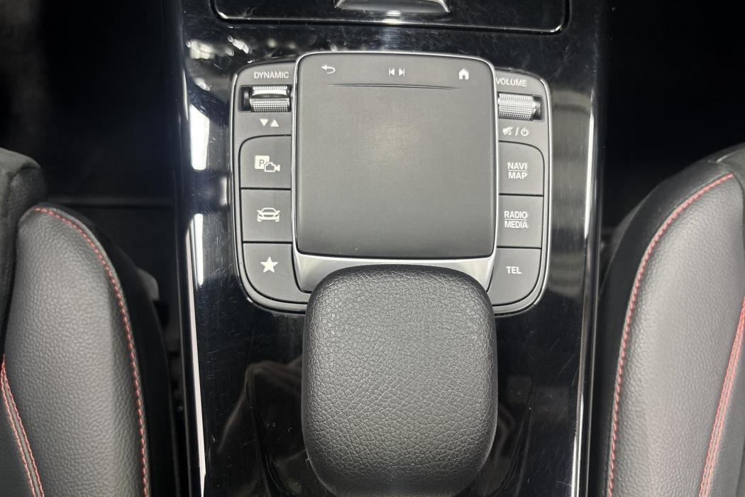 Mercedes-Benz CLA 2021