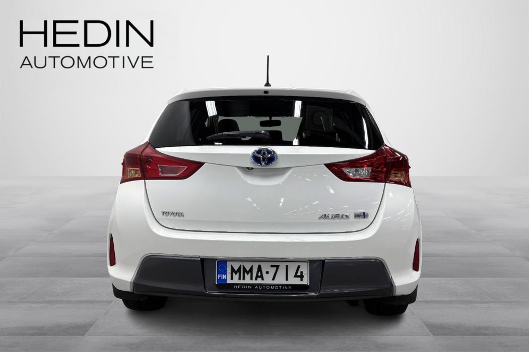 TOYOTA AURIS 2014