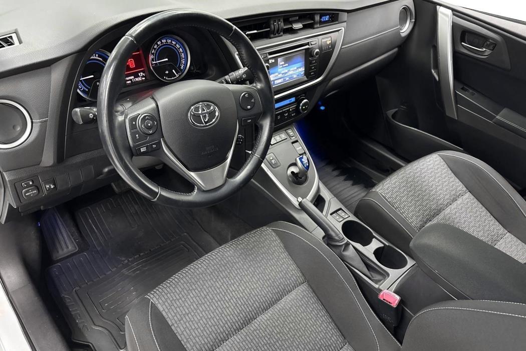TOYOTA AURIS 2014