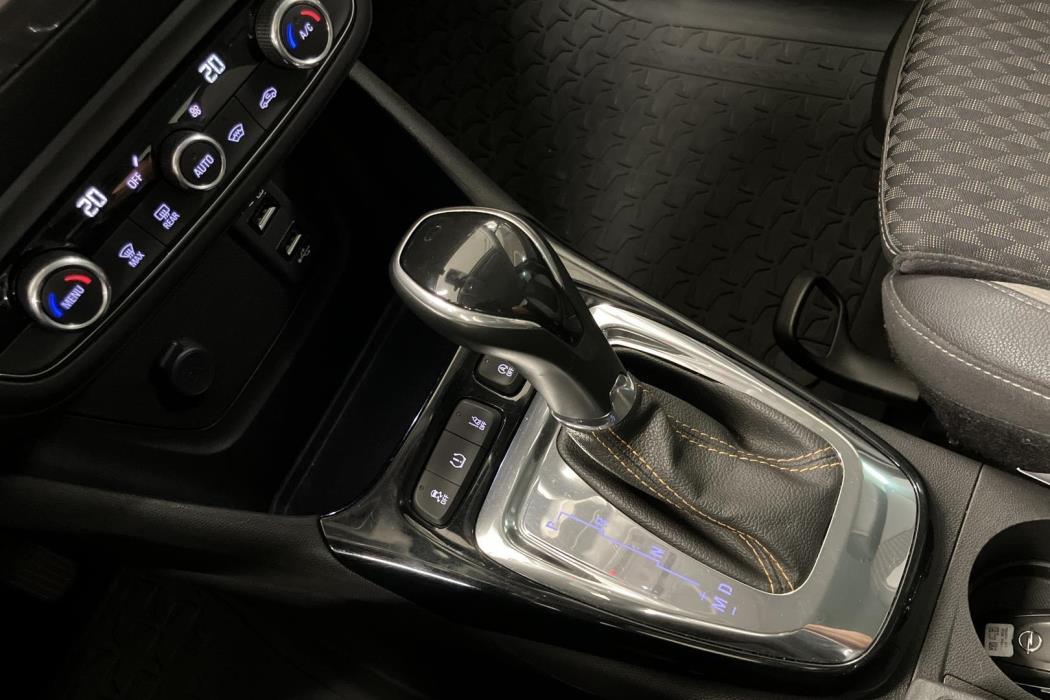 OPEL Crossland X 2019
